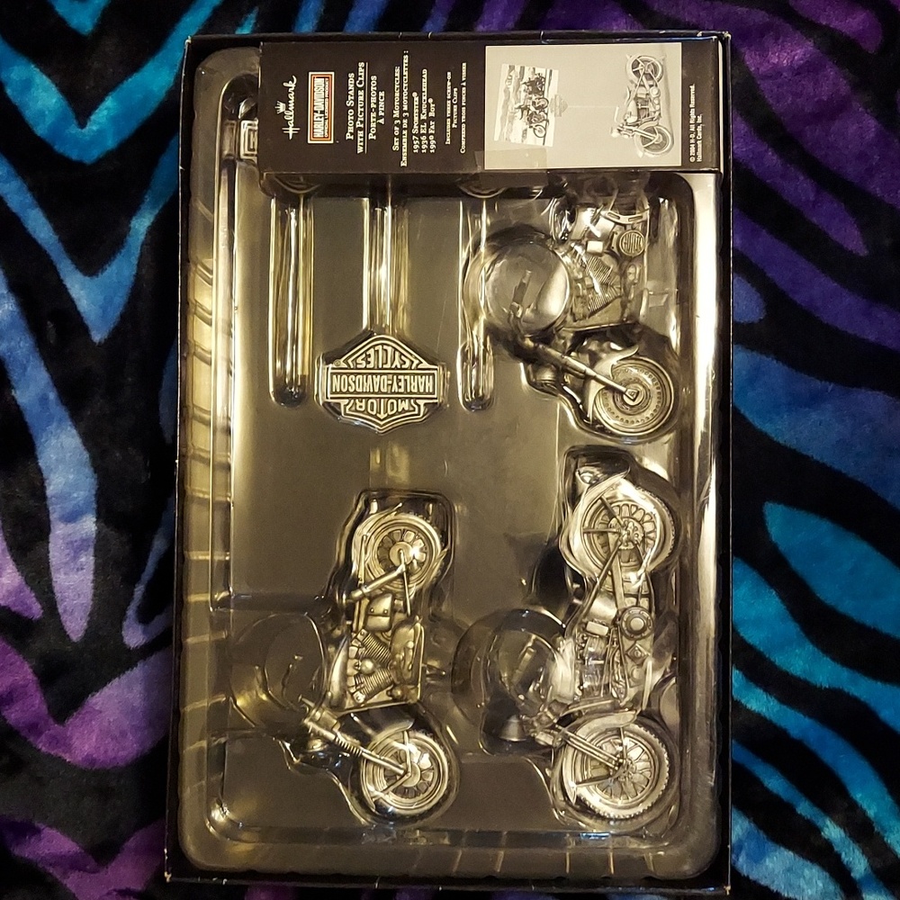 Harley-Davidson Photo Stand Set NWT